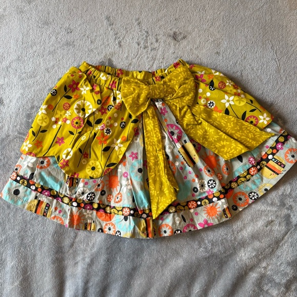 Jelly The Pug Yellow and Gray Floral Skirt - Picture 1 of 5